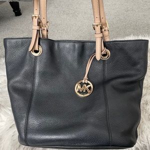 Michael Kors tote
